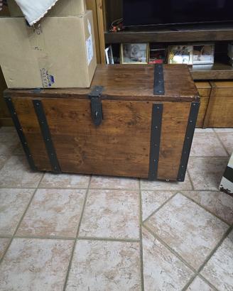 Baule legno rustico
