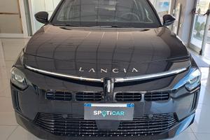 Lancia Ypsilon Hybrid 1.2 Benz Edizione Cassina 20