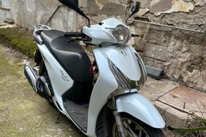 sh 125 bianco 09/2015