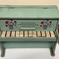 Pianoforte gioco musicale in legno vintage