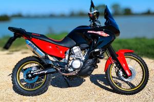 HONDA Transalp 650 RESTOMOD Rally