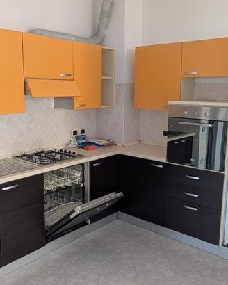 Cucina ad angolo 