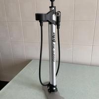 Pompa per bici, da terra.