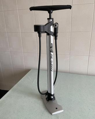 Pompa per bici, da terra.