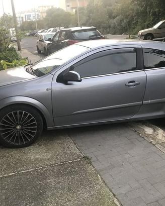Ricambi opel astra h gtc 1.9 16V