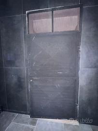 PORTA IN FERRO