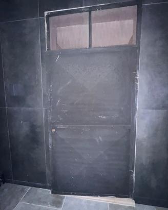 PORTA IN FERRO