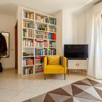 Grazioso bivano con sottotetto e posto auto