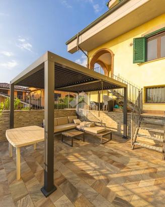 VILLA A SCHIERA A GUIDONIA MONTECELIO