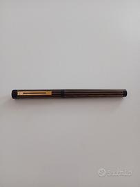 Penna stilografica Sheaffer USA 585 nero e oro