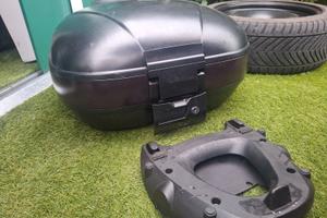 Bauletto kappa e givi