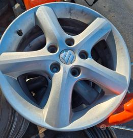 cerchi originali suzuki in lega r16