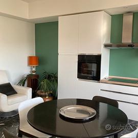 Cagliari via Tuveri Mq.120 calpestabili+Box auto