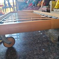 Letto singolo con rete ortopedica e ruote gommate