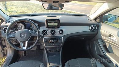 Mercedes GLA 200  sport