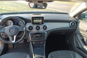 Mercedes GLA 200  sport