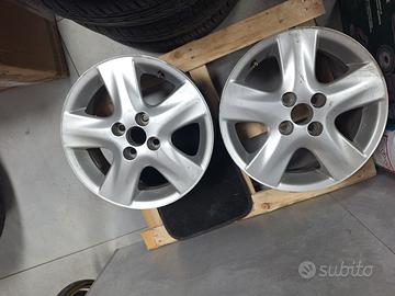 Cerchi in ferro/lega