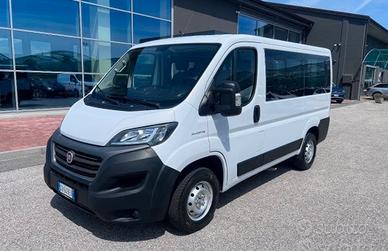 Fiat ducato 9 posti ni biginav e romenge
