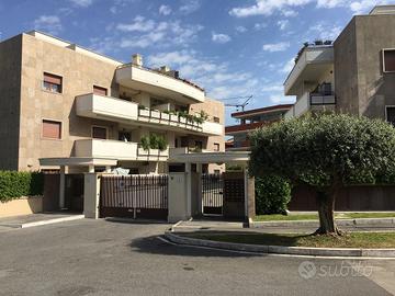 Cantina magazzino 32mq Marino Via delle boscare