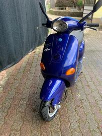 Vespa 50