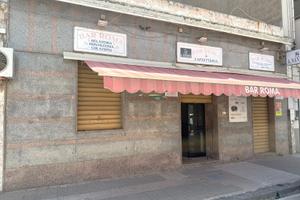 Locale commerciale con ampie potenzialità di inve