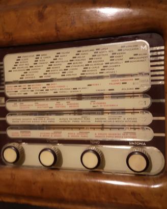 Radio epoca Geloso G52