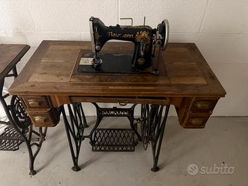 Macchina da cucire Naumann