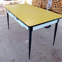 tavolo vintage '60
