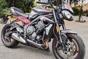 Triumph street triple R  765