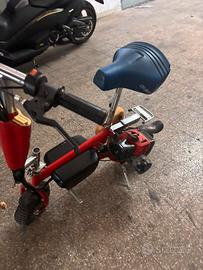 Monopattino a benzina originale