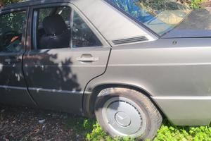 Ricambi Mercedes Benz w201 190 190e