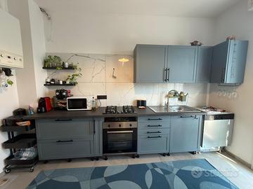 CUCINA IN LEGNO 3 MT + TOP + FORNO E PIANO COTTURA