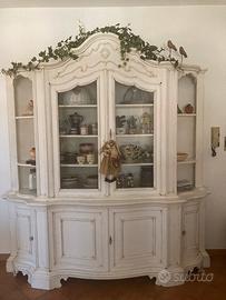 Vetrina ristrutturata