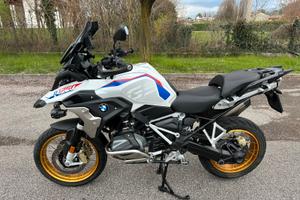 BMW GS 1250 RALLY AKRAPOVICH