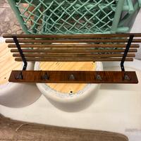 Appendiabiti da parete