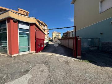 BOX A NOVARA