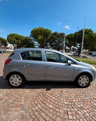Opel Corsa 4ª serie 1.2 5 porte Club Neopatentati