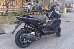 SCOOTER KL BRERA 125cc + MATT BLACK
