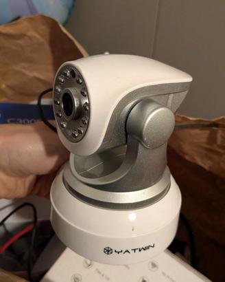 Lotto 4 videocamere IP Wi-Fi + sirena allarme