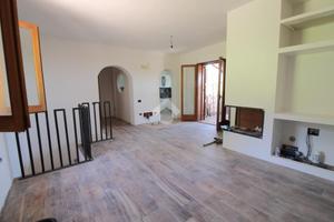 VILLA SINGOLA A MONTOPOLI DI SABINA