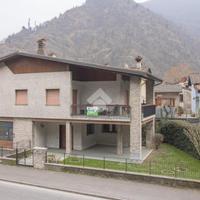 VILLA SINGOLA A GARDONE VAL TROMPIA