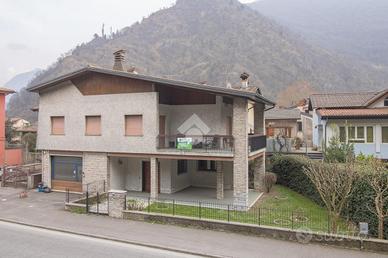 VILLA SINGOLA A GARDONE VAL TROMPIA