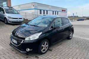Peugeot 208 1.4 B/GPL 2015 NEOP.