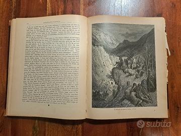 Antico libro del 1800 sulla storia delle crociate.