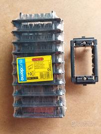 Supporti 3 fori art. 24201 Gewiss System 