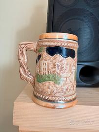 BOCCALE DI BIRRA  in ceramica a rilievo