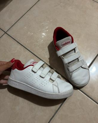 Scarpe adidas da bambino numero 34