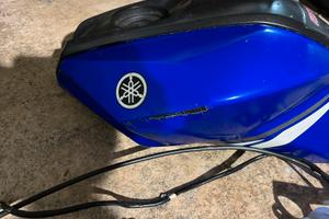 Partí originali Yamaha yzf125r 2011