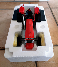 Trattore Massey Ferguson MF 175 universal hobbies