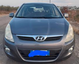 HYUNDAI i20 - 2011